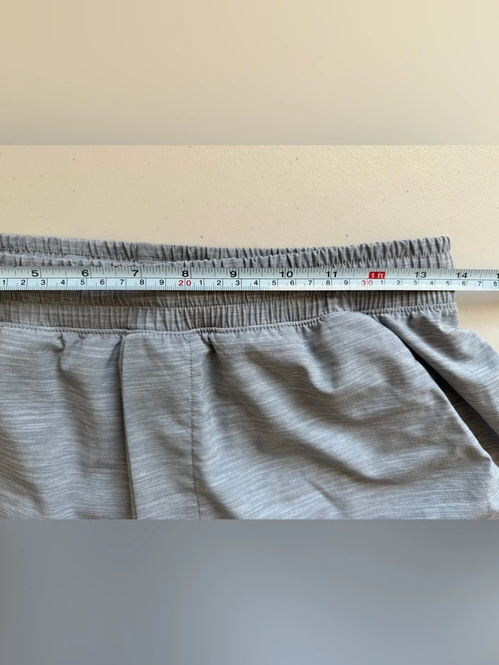 lululemon athletica excellent pre
